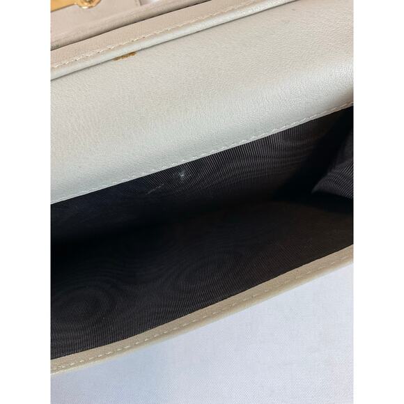 Gucci Cream Leather Logo Wallet, about 7 x 4"- SN 181668-0959 - Picture 6 of 6